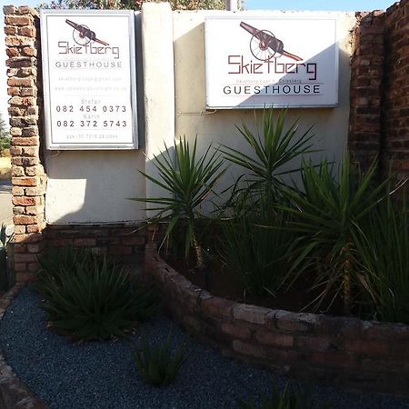 Skietberg Lodge Colesberg Exterior photo
